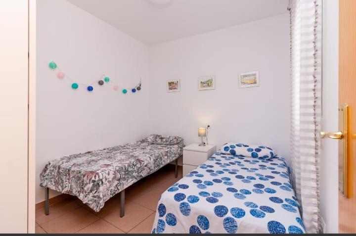 Apartamento En Playa De Burriana Rubarsal Nerja Exterior photo