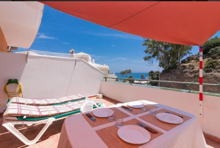 Apartamento En Playa De Burriana Rubarsal Nerja Exterior photo